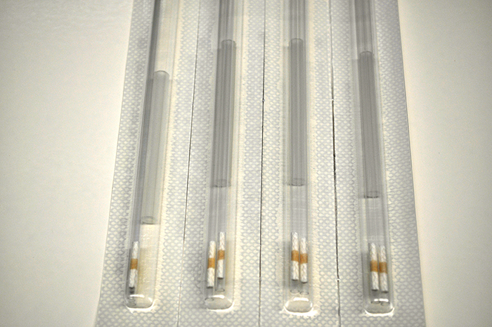 Pack of 2x4 sterile medium straws for equine D8 embryos